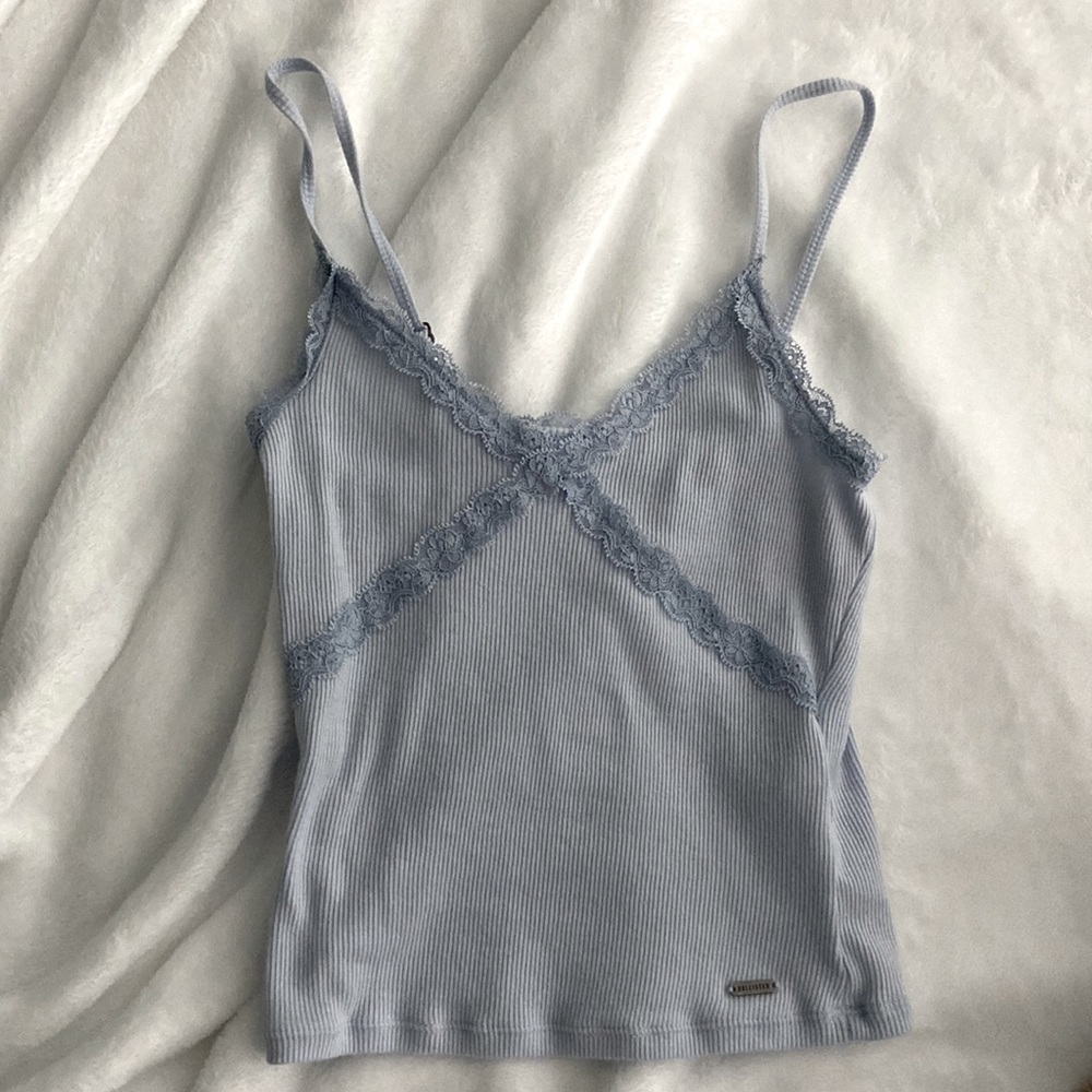 Hollister y2k crop top!